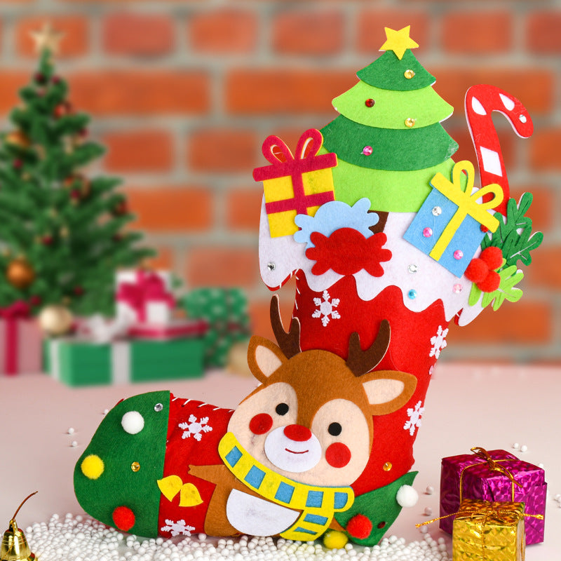 Wholesale Weaving Christmas Socks Christmas Children's DIY Handmade Material Pack